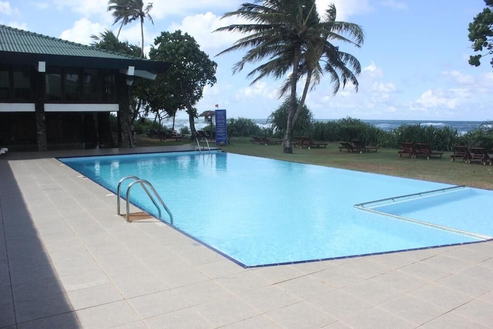 Koggala Beach Hotel 23/43