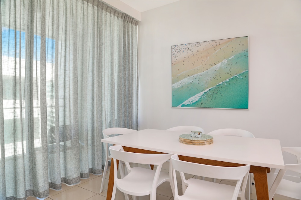 ELEMENT ON COOLUM BEACH 60/75