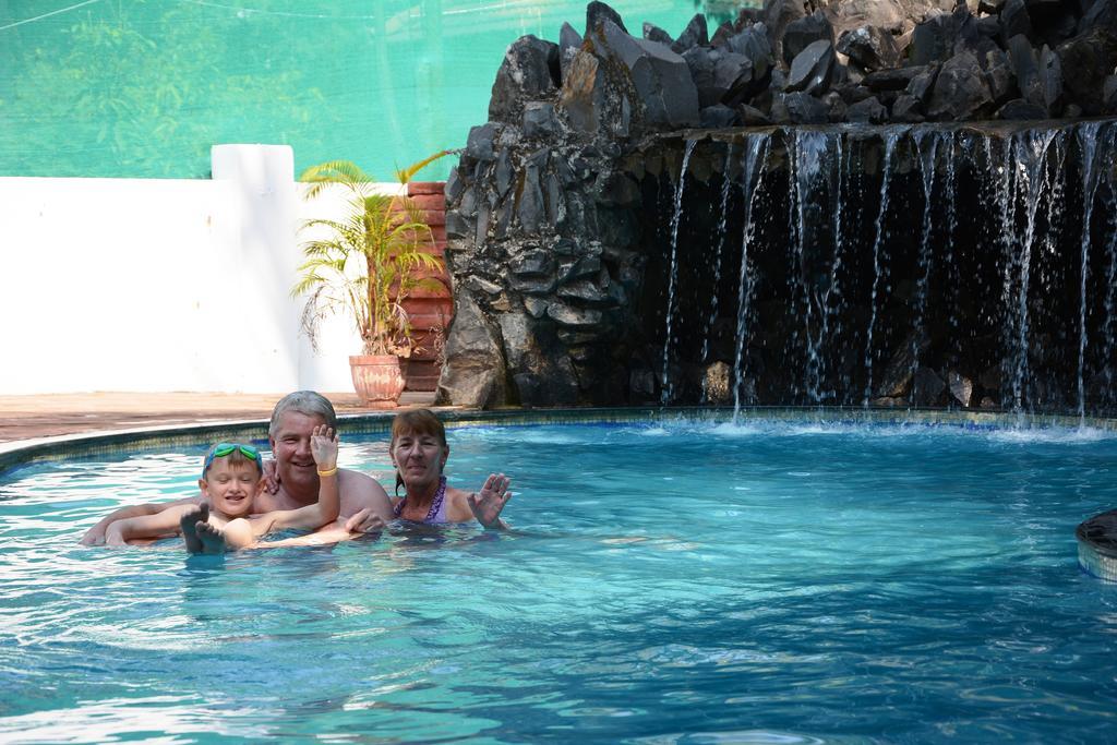 SILVER SANDS HOLIDAY VILLAGE 27/31
