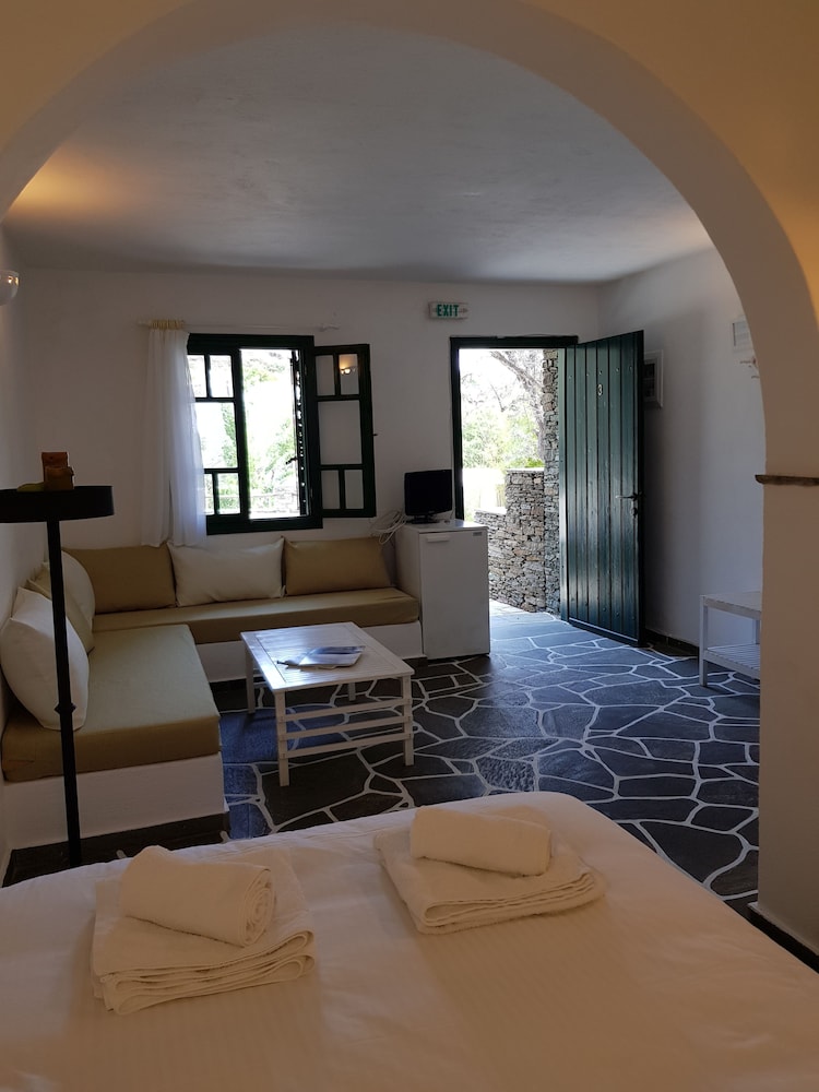 Andromeda Sifnos 20/50