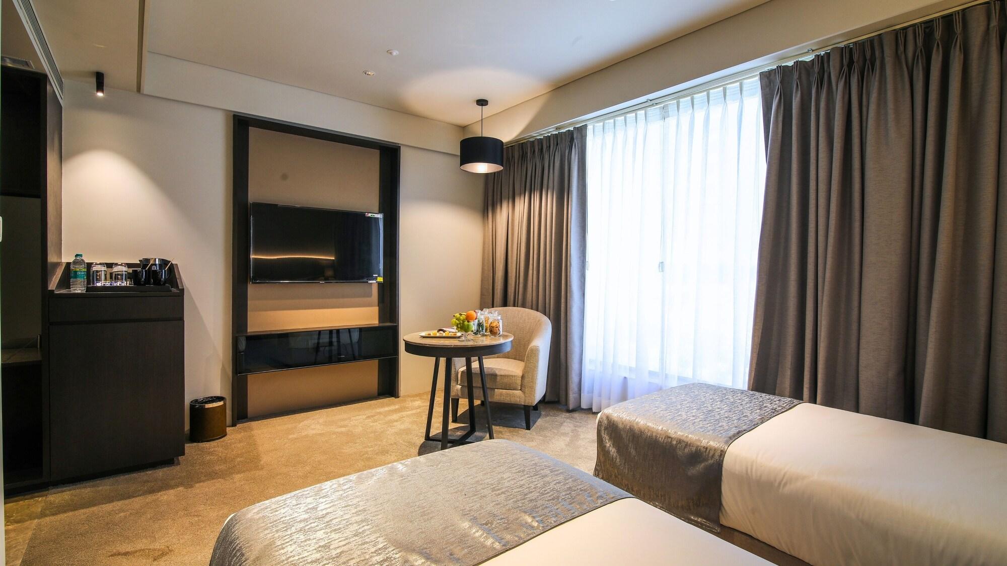 Essentia Premier Hotel Pune 14/29