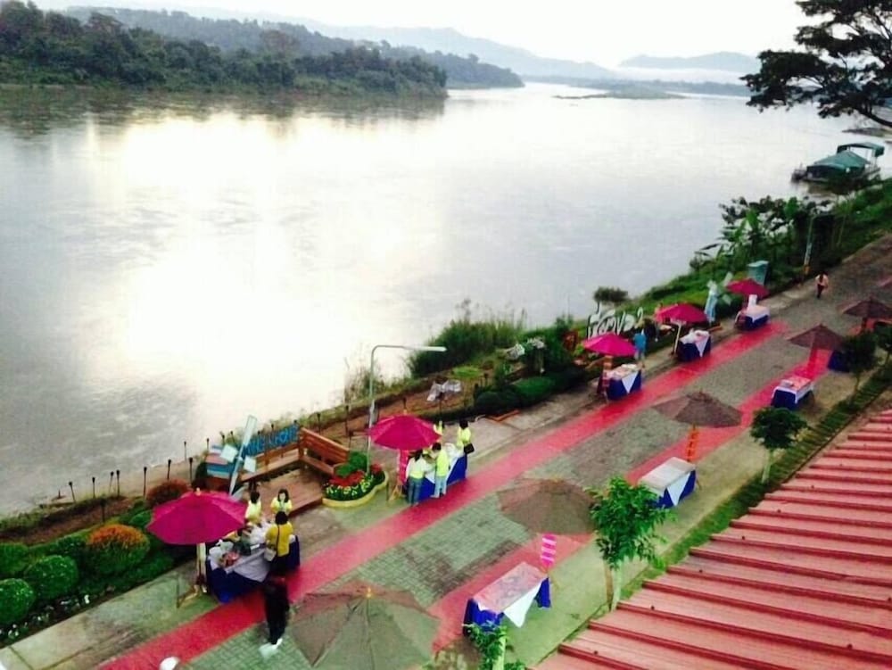 Namkhong Riverside 27/40