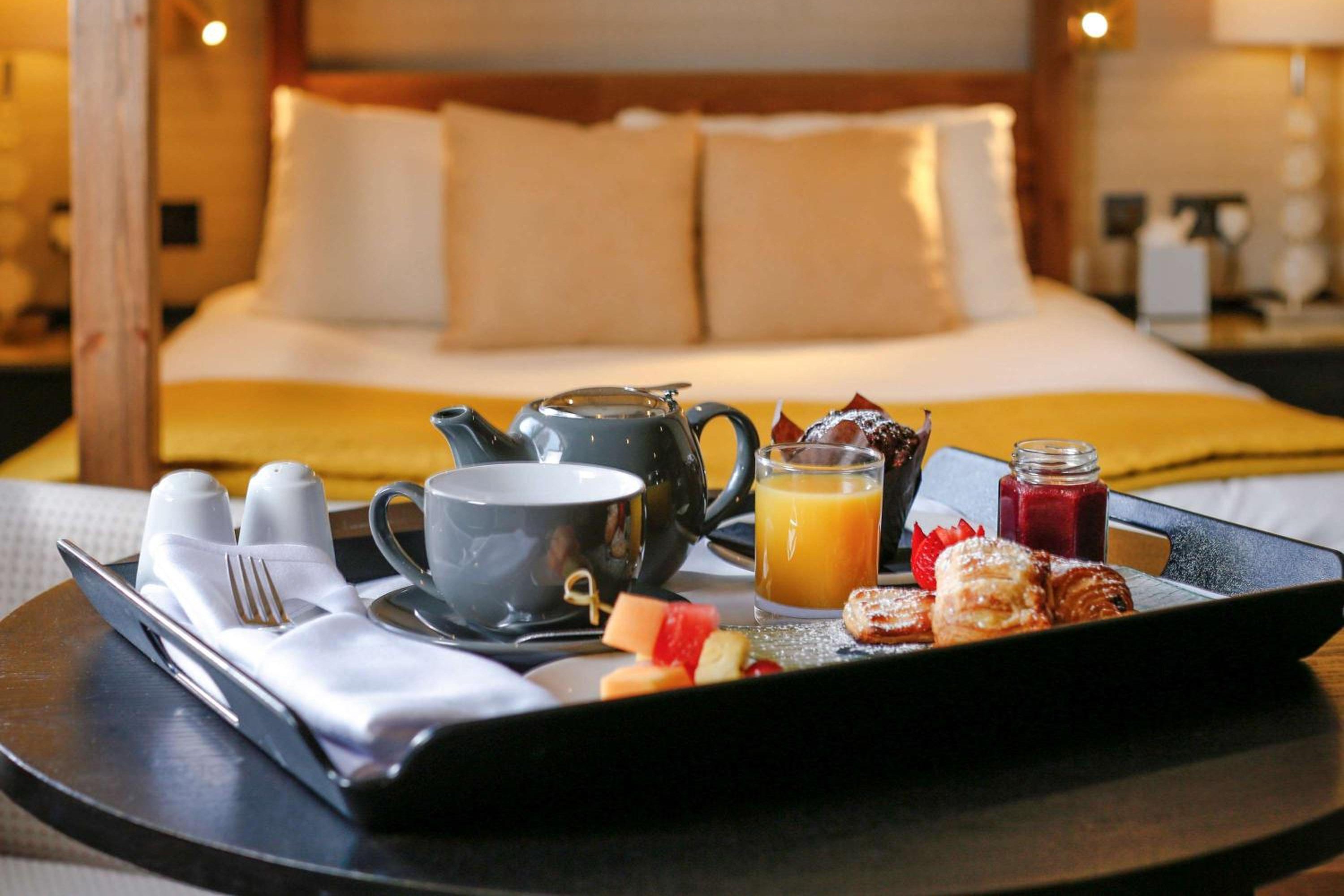 Hunton Park Hotel 21/24