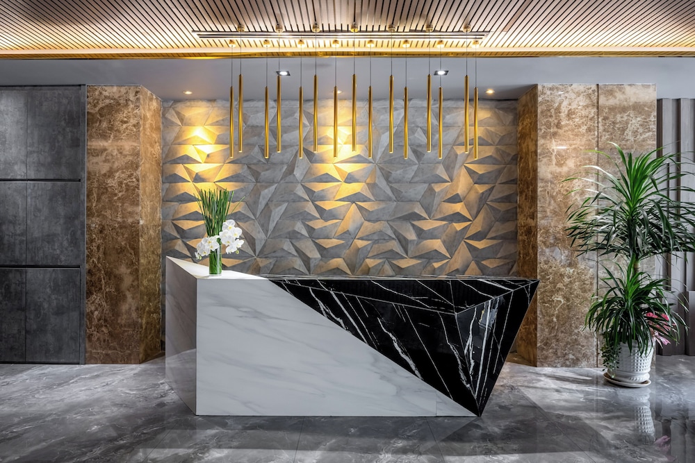 Acnos Hotel 5/50