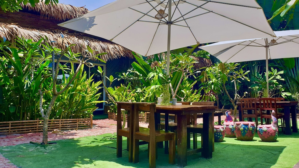 Oasis Lipe Resort 57/66
