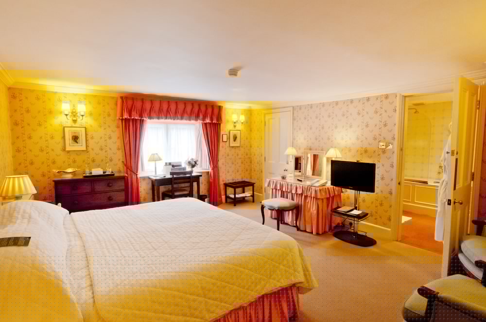Hartwell House Amp Spa 17/70