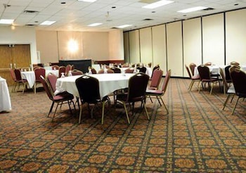 Quality Inn Suites Palm Island Indoor Waterpark 59/67