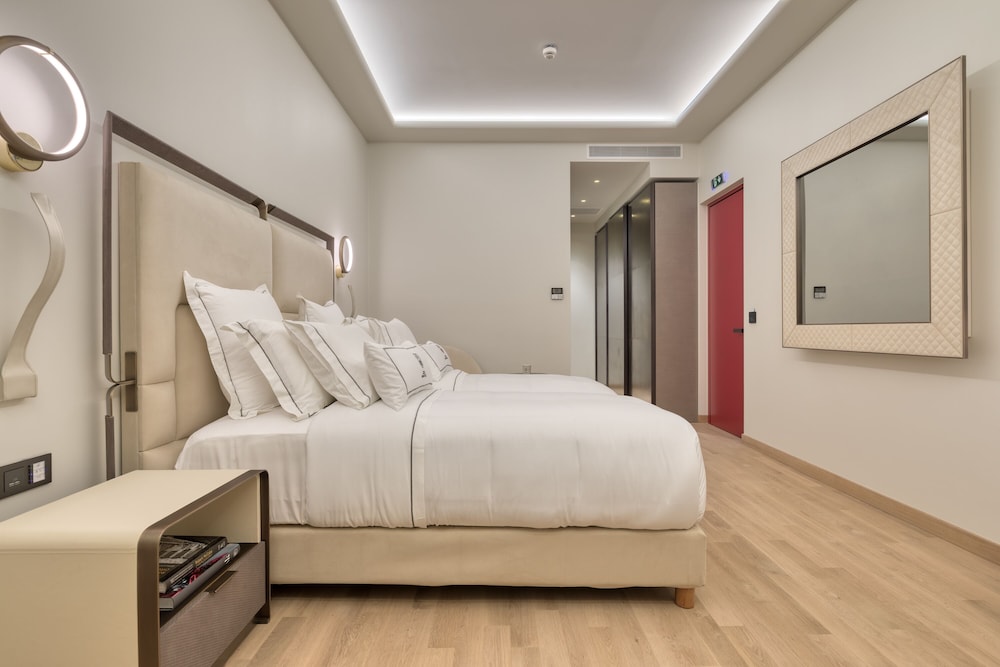JUNIOR SUITE, SIDE SEA VIEW