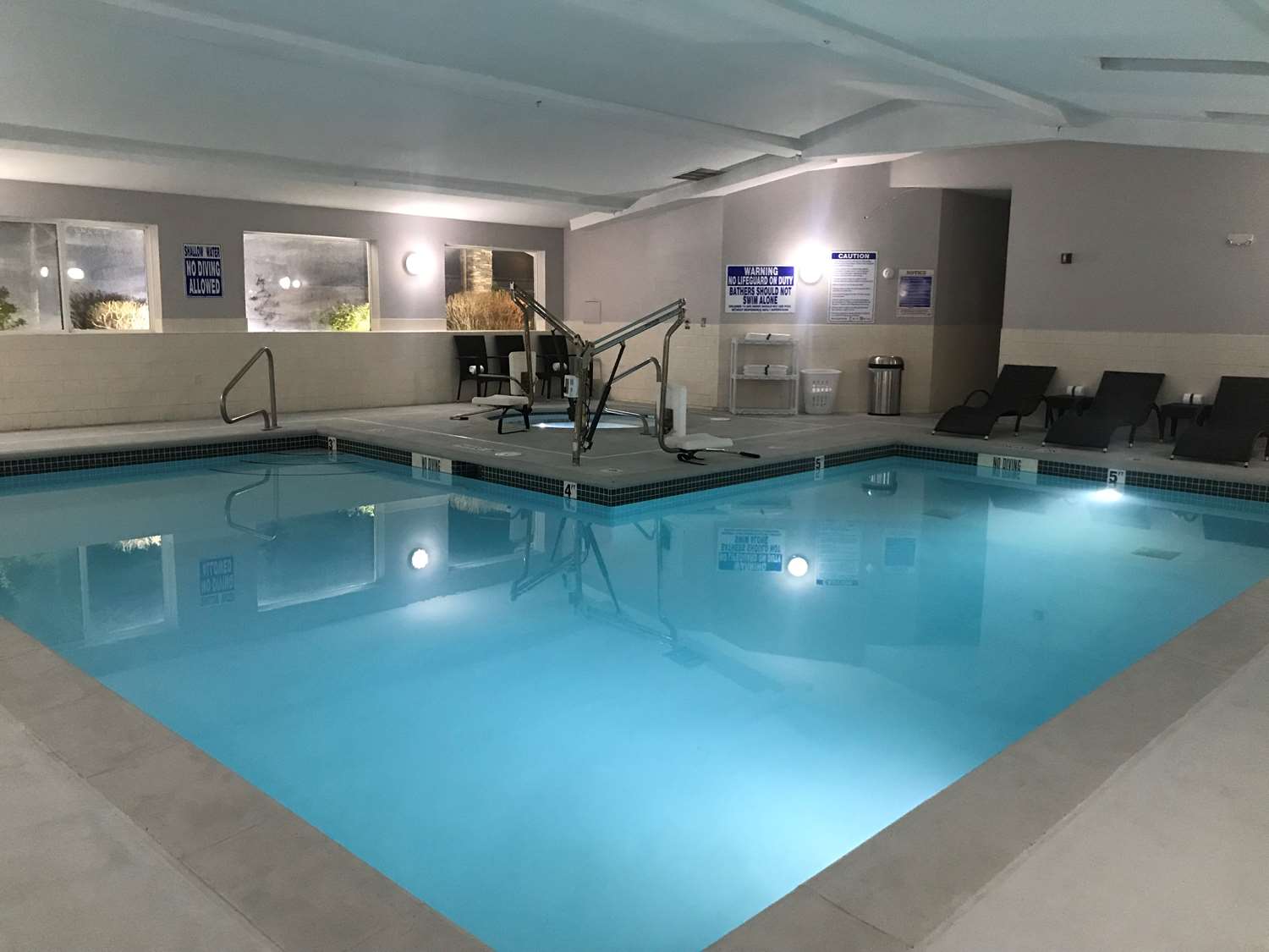 West Valley Inn 15/20