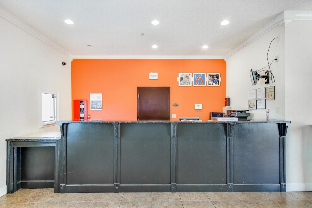 Motel6 Hinesville, GA 7/44