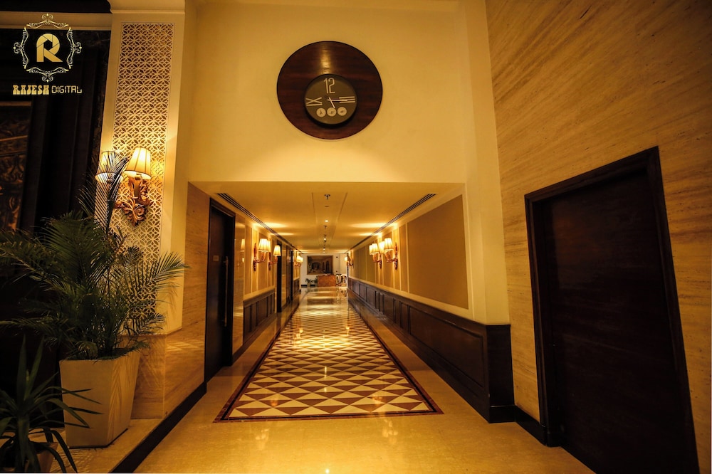 Golden Galaxy Hotels & Resorts 19/50
