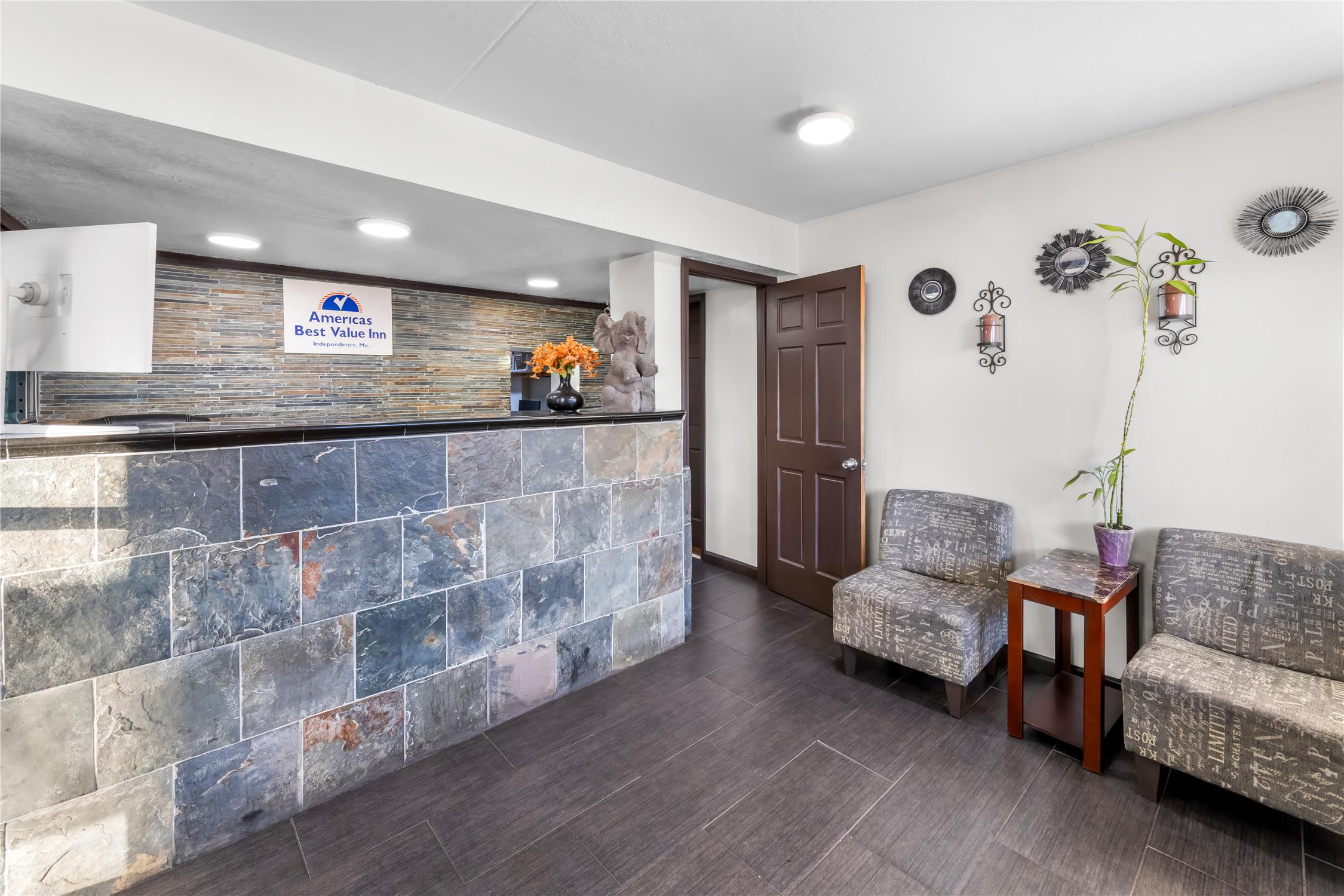 Americas Best Value Inn Kansas City E Independence 9/28
