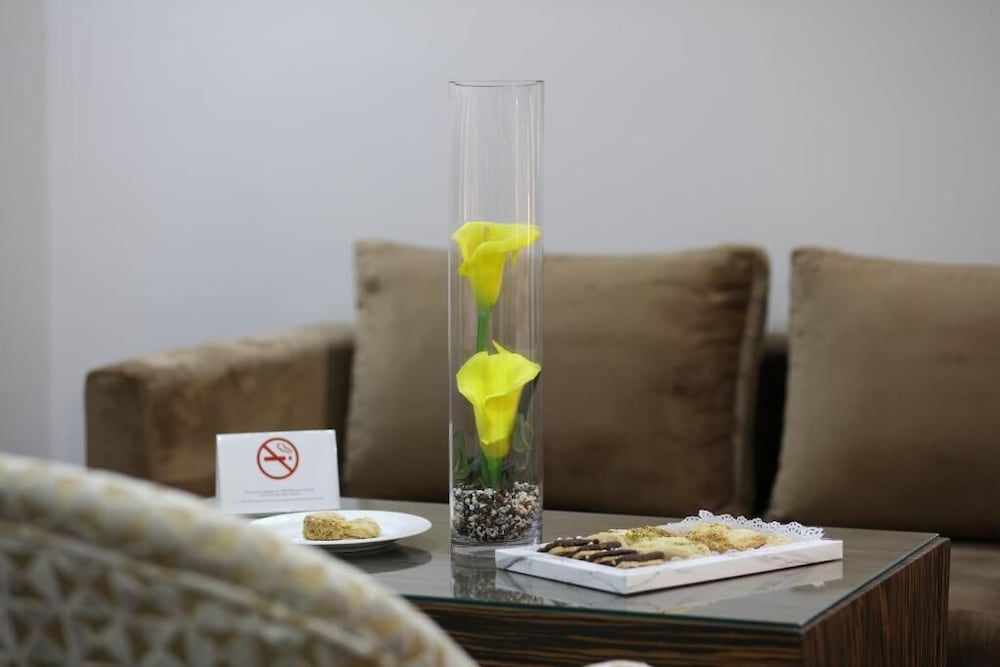 Silver Suites Hotel & Spa 34/63