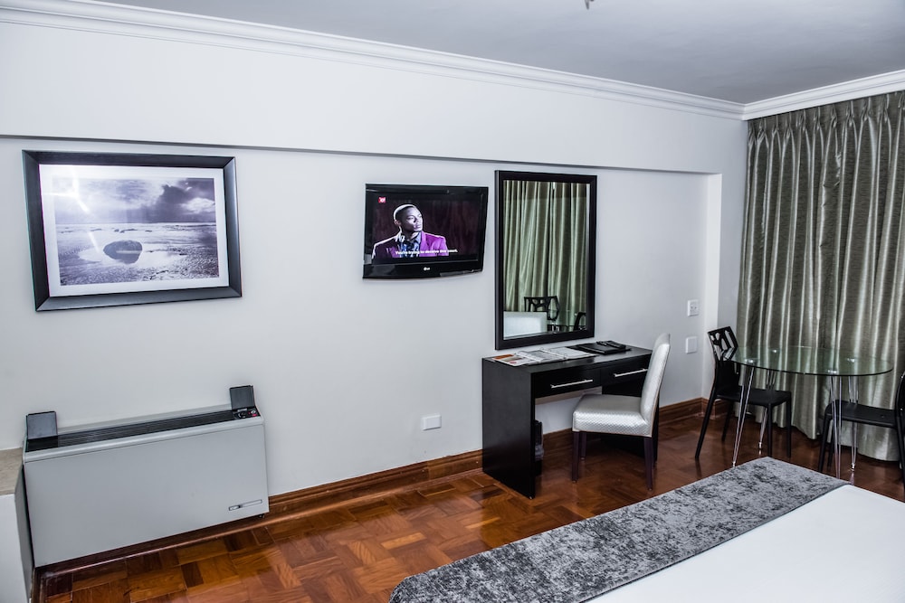 Belaire Suites 35/50