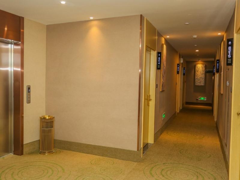 GreenTree Inn Suzhou Changshu Southeast Development Zone Southeast Avenue 16/24