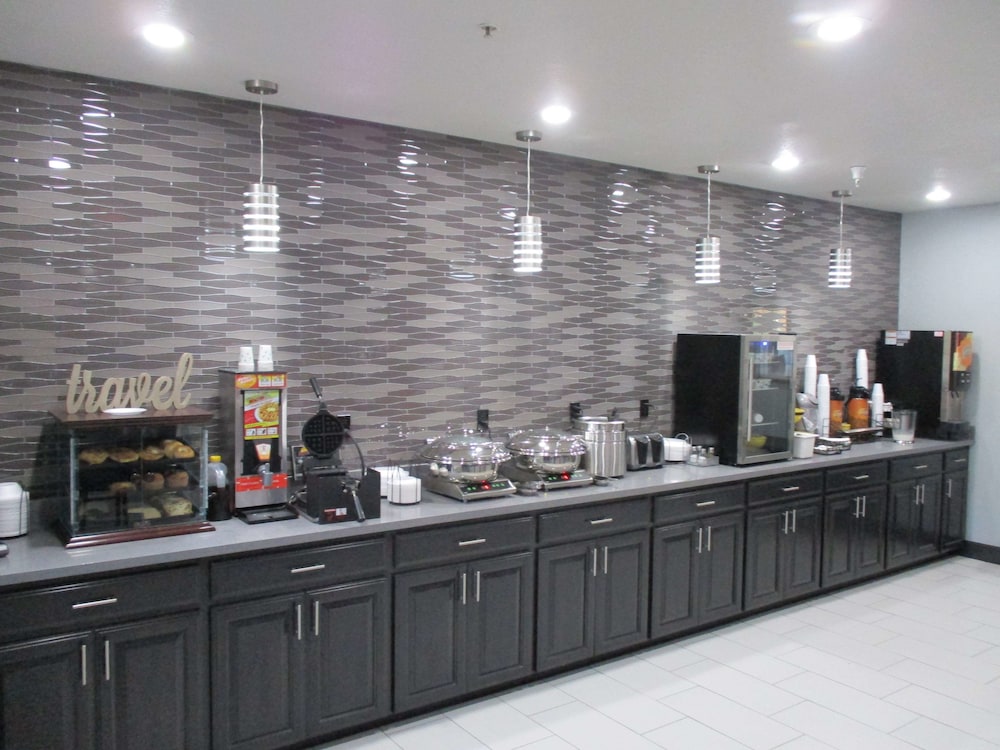 Best Western Atoka Inn And Suites 7/38