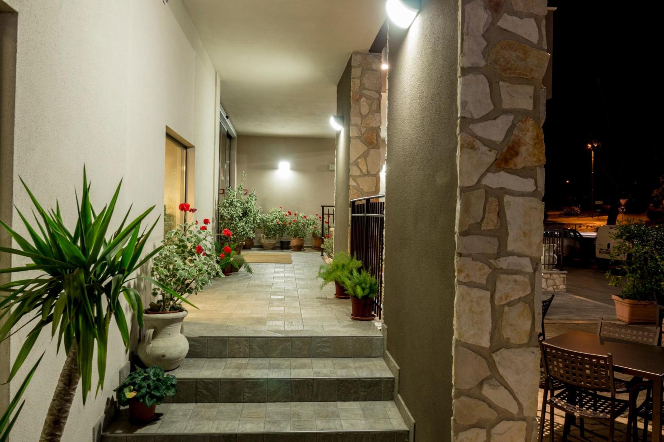 Hotel &amp; Residence Centova 15/51