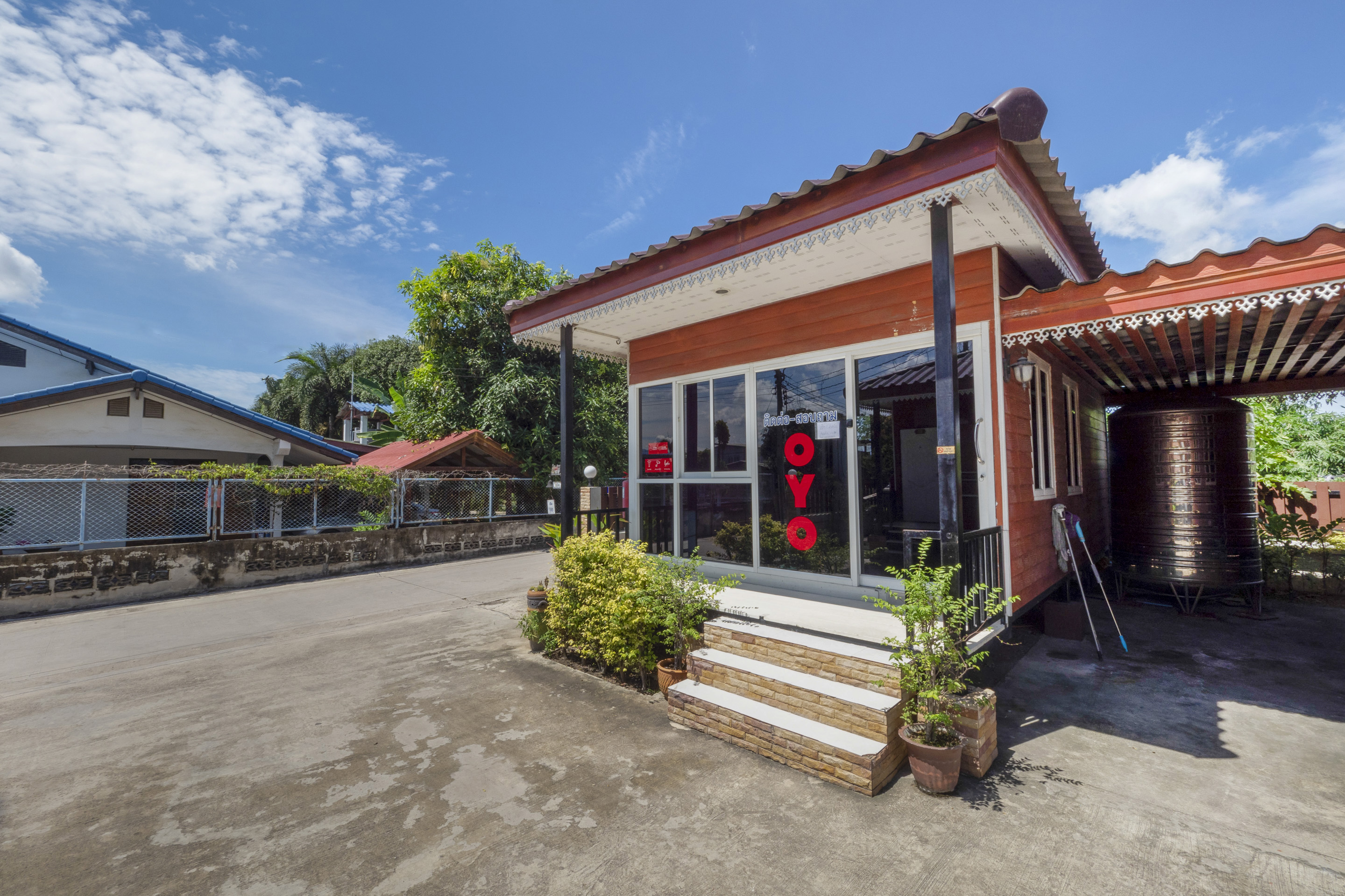OYO 1166 Train Way Resort in CHONBURI