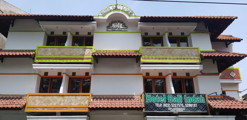 New Bali Indah Hotel Bandung 2/31