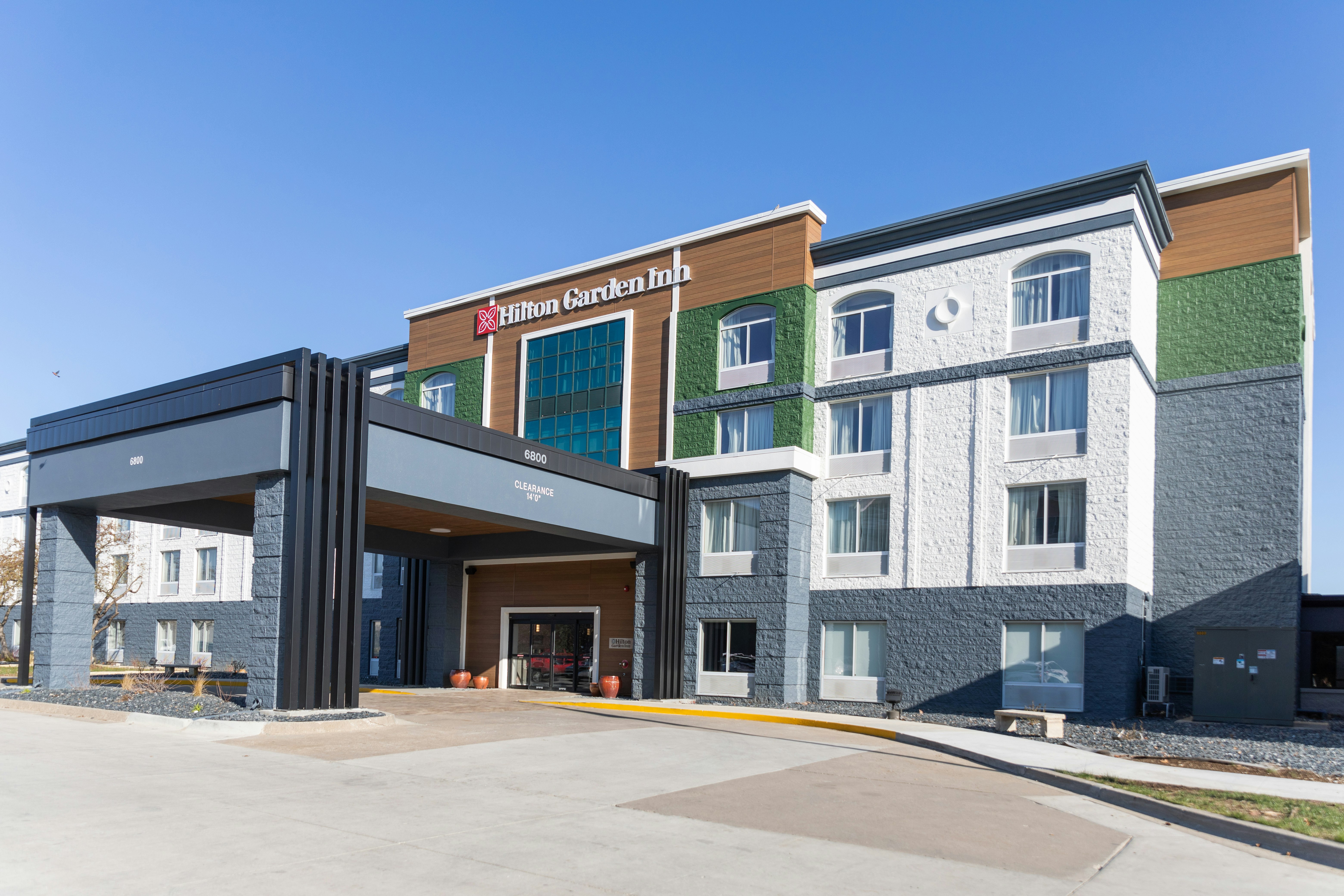 Hilton Garden Inn Des Moines Airport 71/78