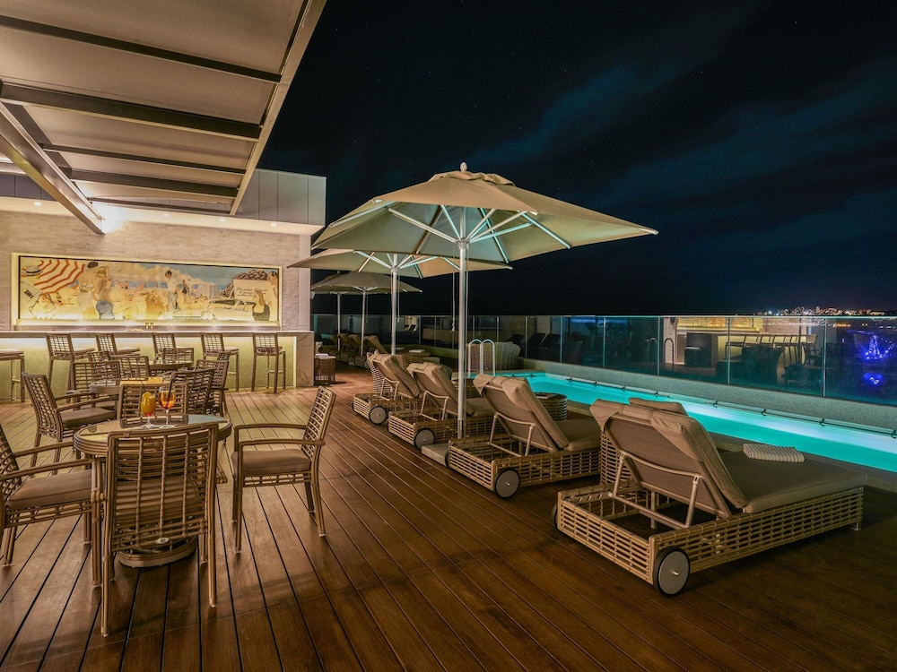 Pullman Vina del Mar San Martin 22/49