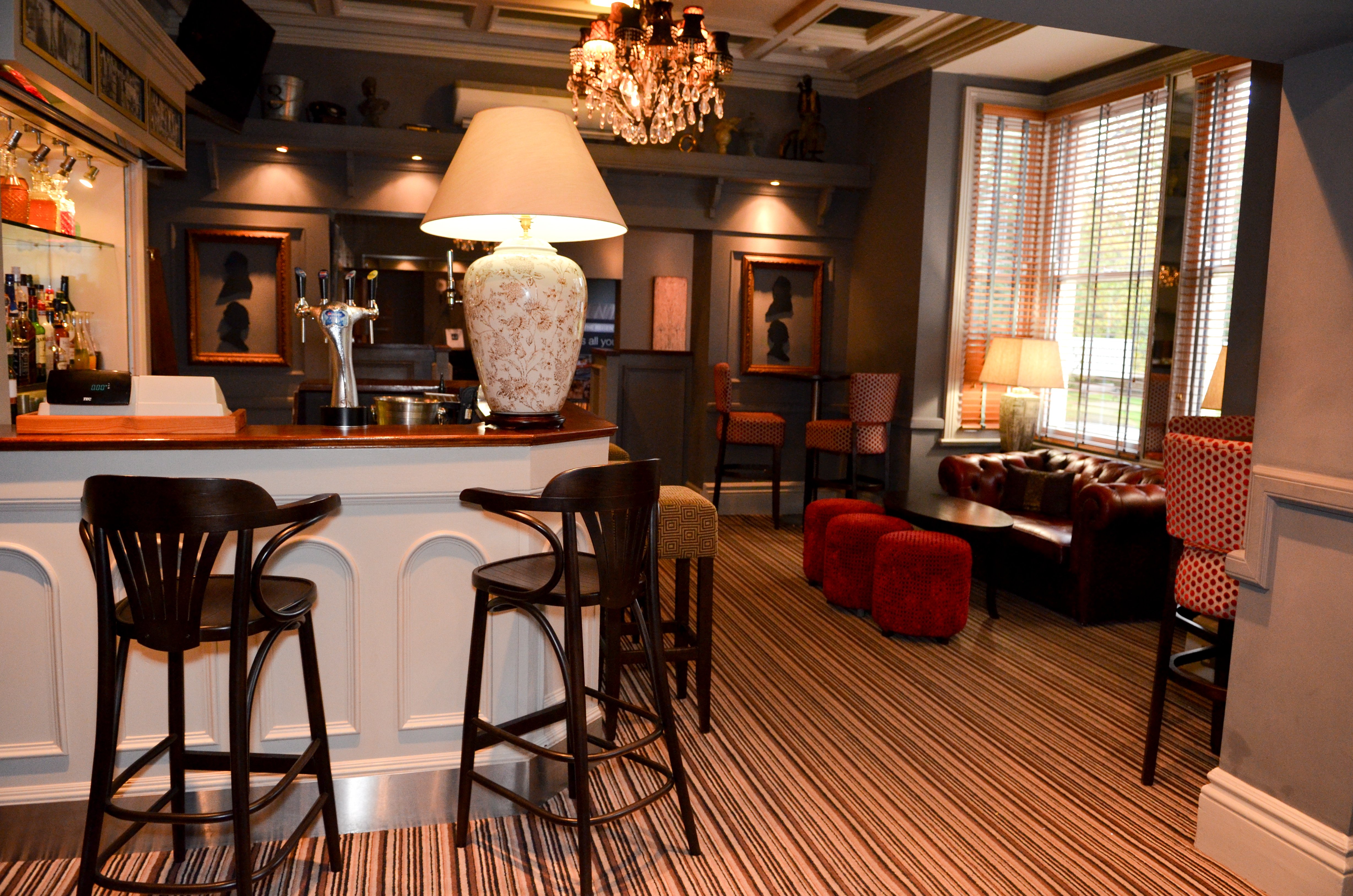 Regent Hotel 29/42