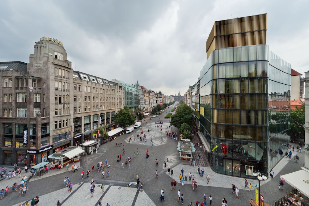 Prague Inn 50/53