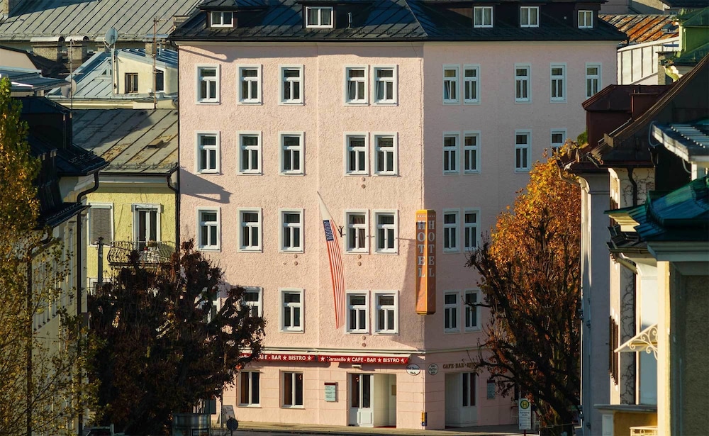 Hotel Vier Jahreszeiten 1/45