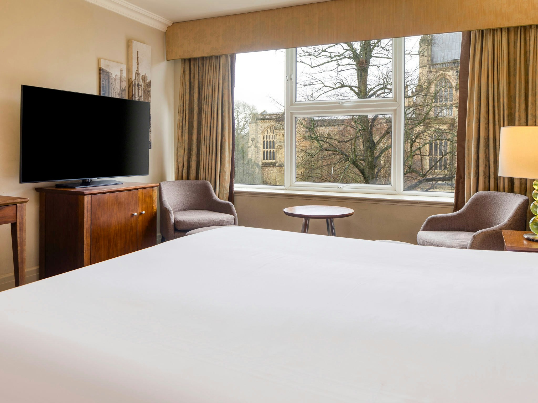 Winchester Wessex Hotel by Sunday 31/70