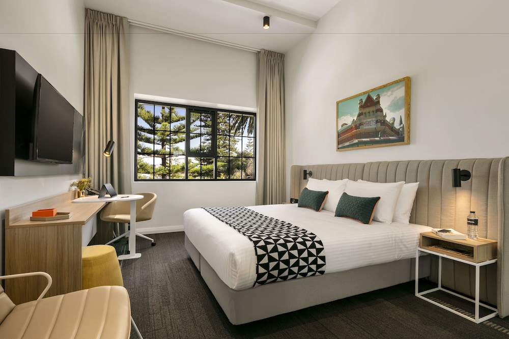 QUEST FREMANTLE 14/51