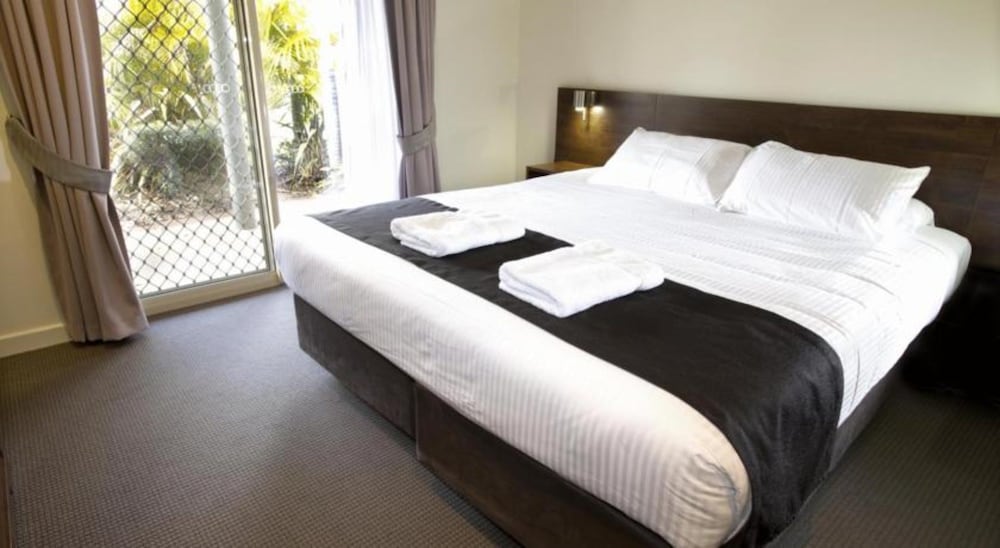 Mercure Bunbury Sanctuary Golf Resort 28/72