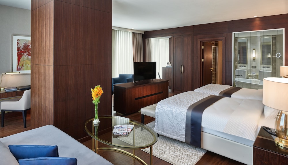 Elite World Grand Istanbul Basin Ekspres Hotel 16/71