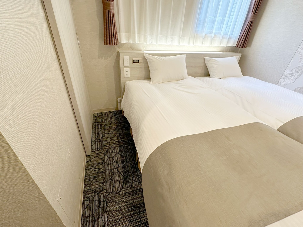 S.Training Center Hotel 31/58