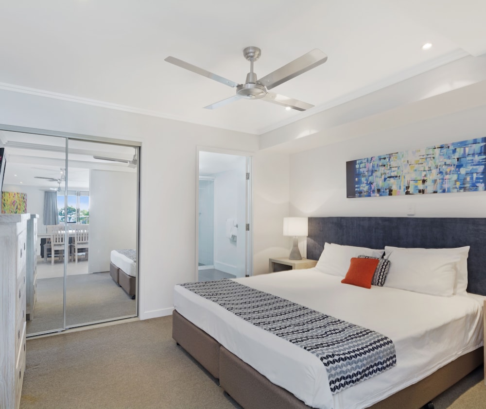 3 Bedrooms, Premier, Apartment, Oaks Hervey Bay Resort and Spa 1/10
