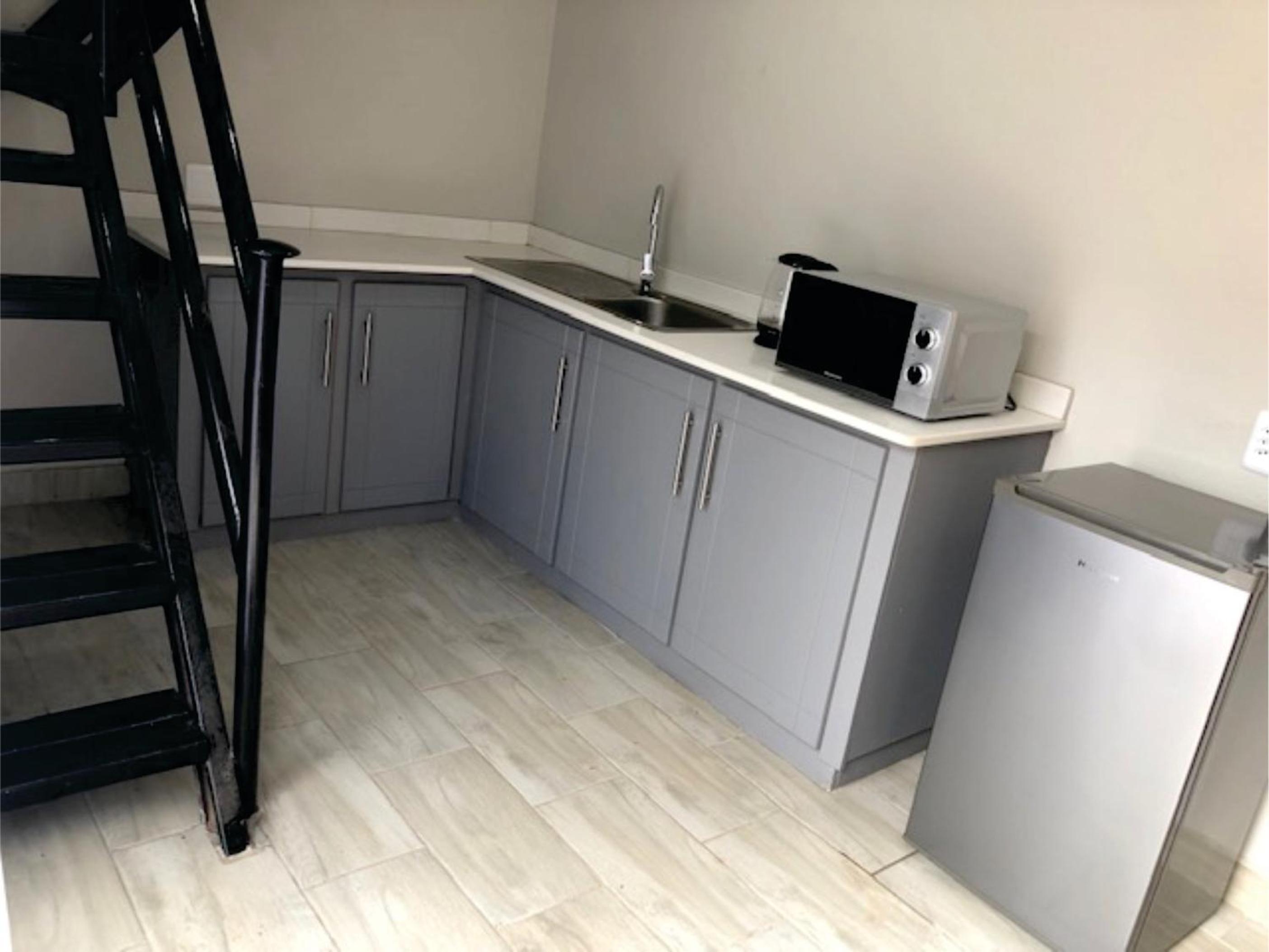 Beesdam Guesthouse 38/50