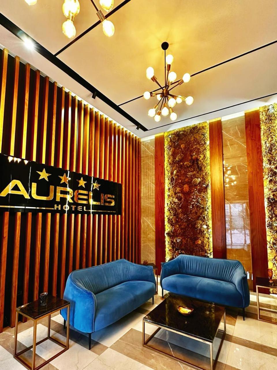 Aurelis 27/35