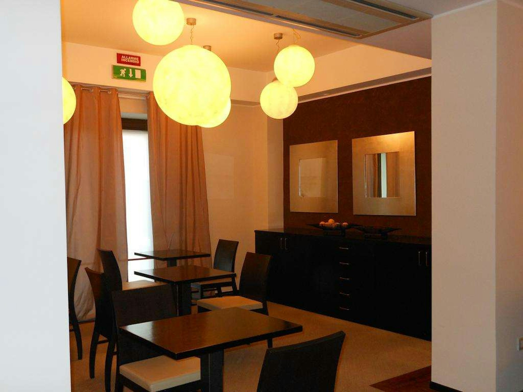 Cassisi Hotel 34/42