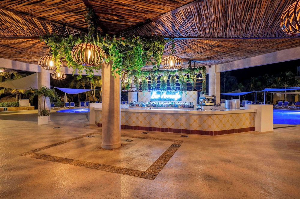 Viva Maya by Wyndham, A Trademark All Inclusive Resort 12/72