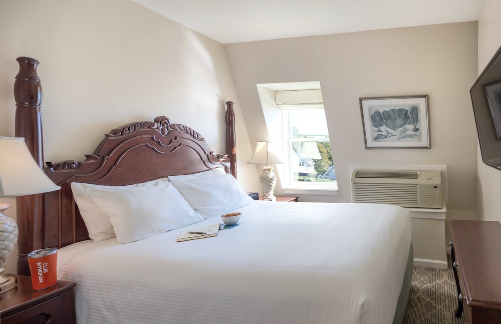 Club Wyndham Bay Voyage Inn 10/50