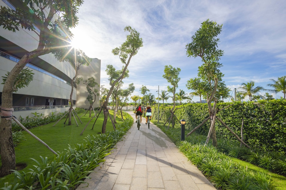 Pullman Phu Quoc Beach Resort 39/47