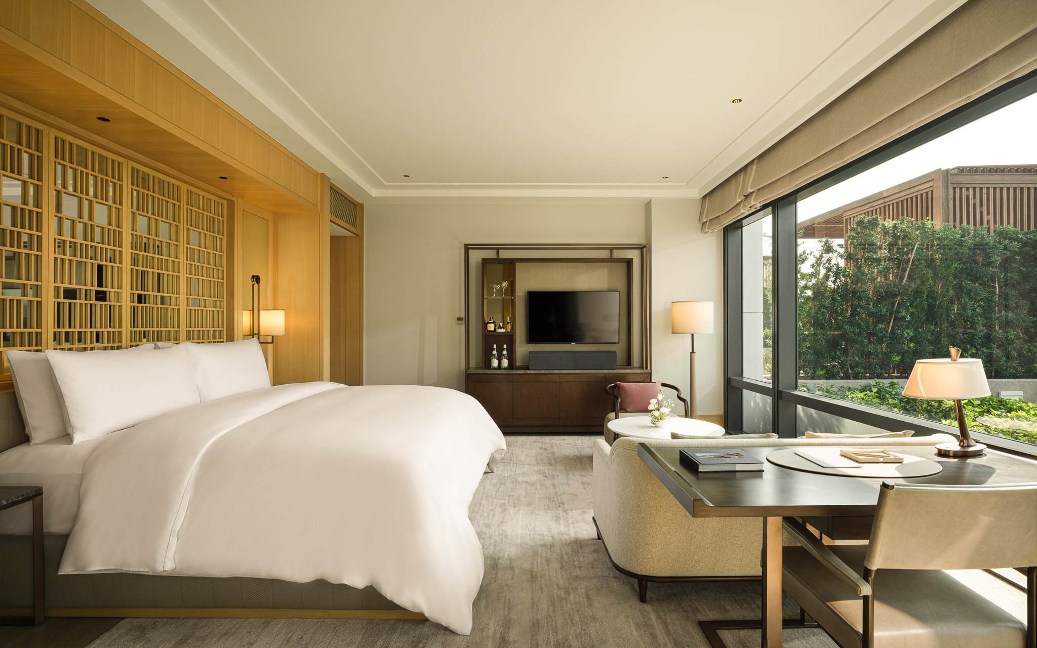 Room, King Bed, Terrace