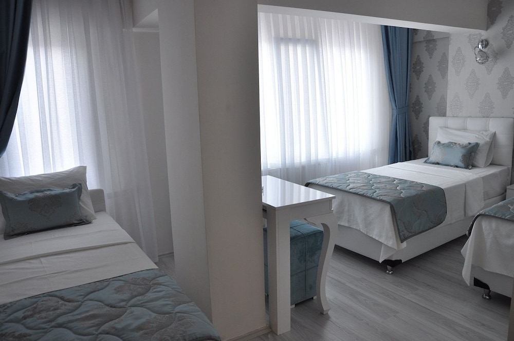 Hotel Iscen 7/24