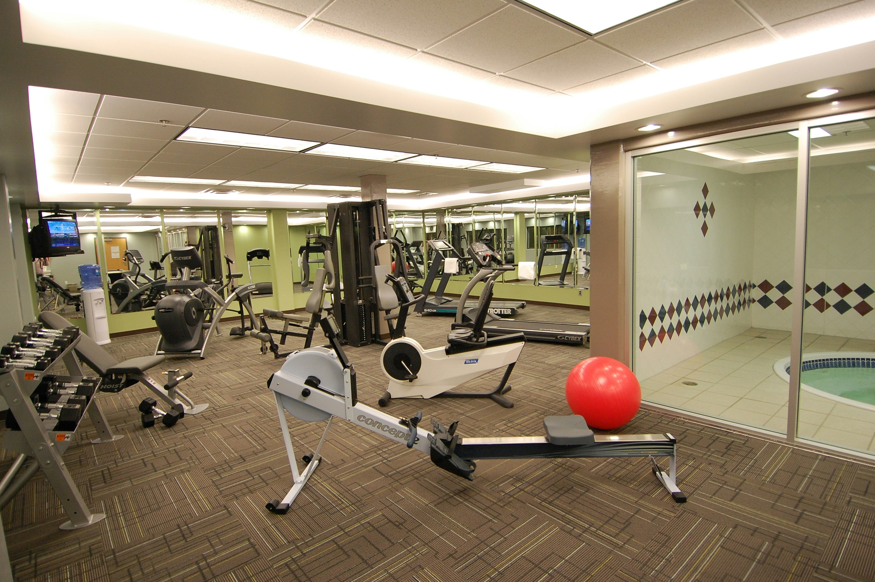 Woodlands Inn Suites 20/34