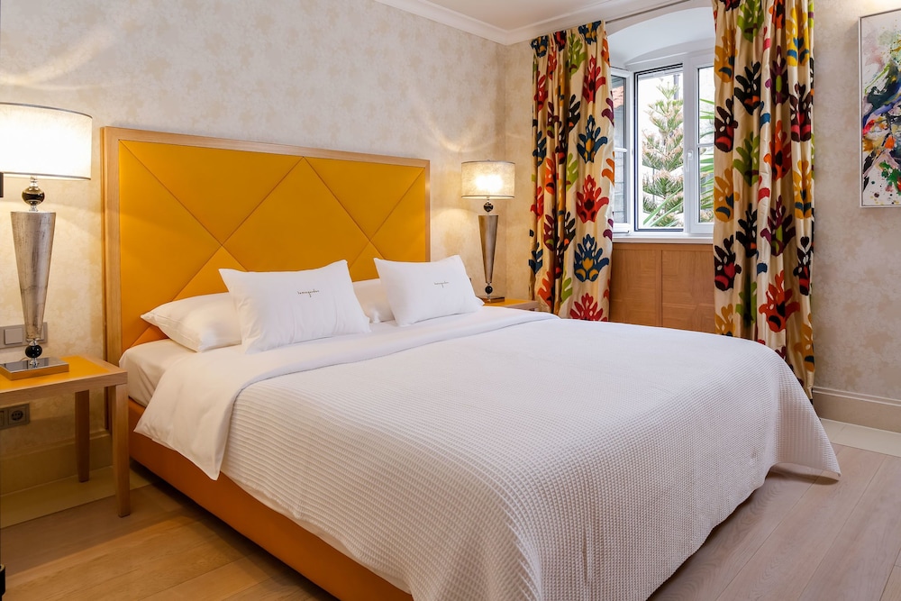 HOTEL LEMONGARDEN 8/50