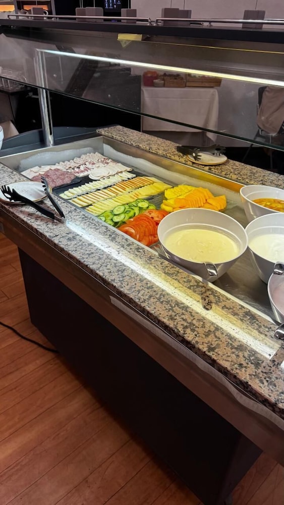 Hotel Restaurant Bellevue Au Lac 16/50