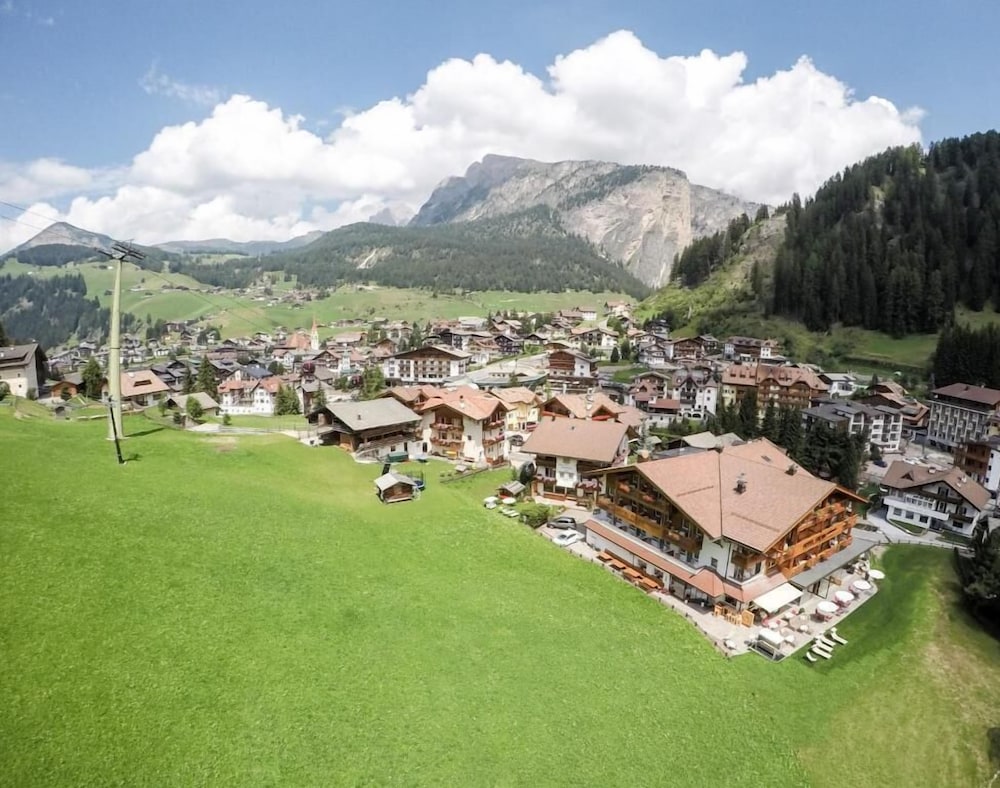 Hotel Freina 45/50