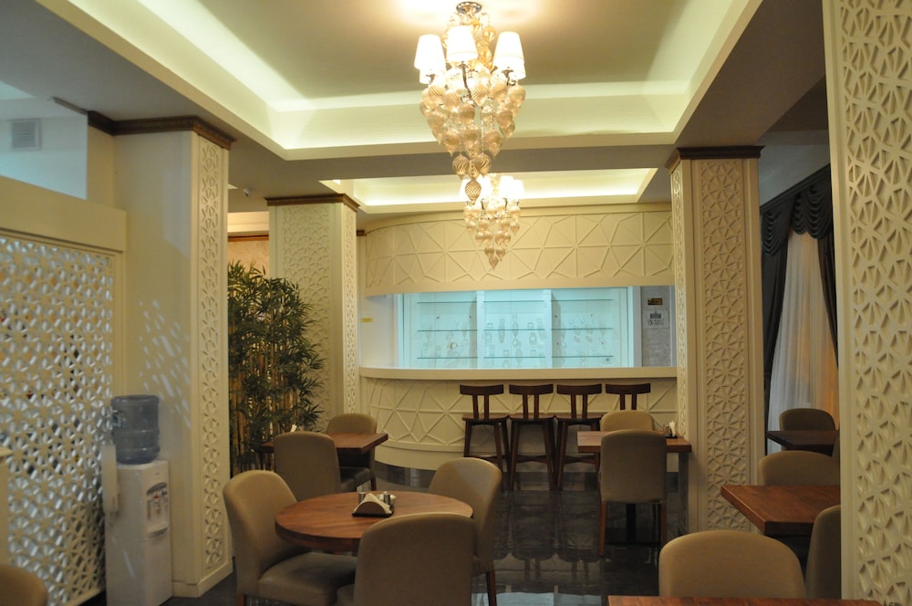 Grand Sera Hotel 35/50