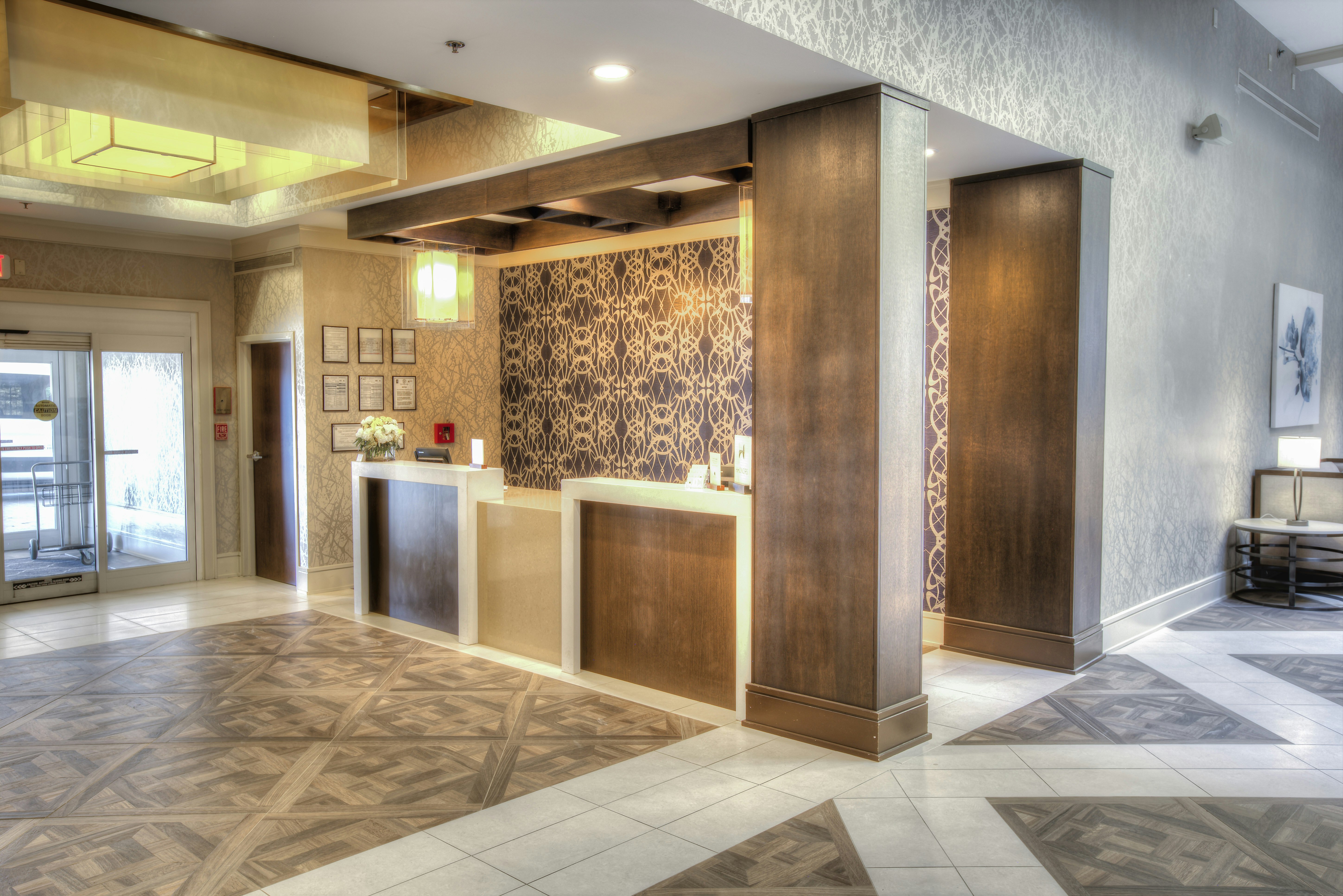 Doubletree Suites by Hilton at The Battery Atlanta 15/81