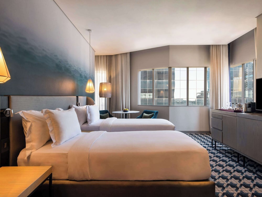 CLASSIC, TWIN BEDS
