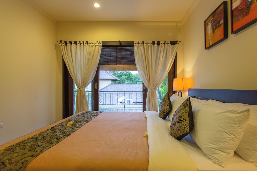 The Reika Villa 31/69